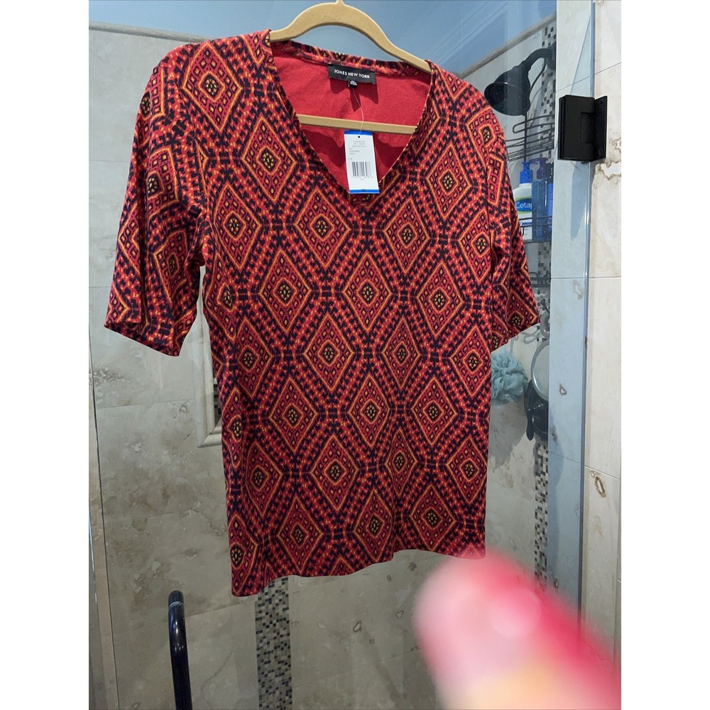 Jones New York Sport Red Aztec Geometric V-Neck Top XL NWT Short Sleeve Blouse